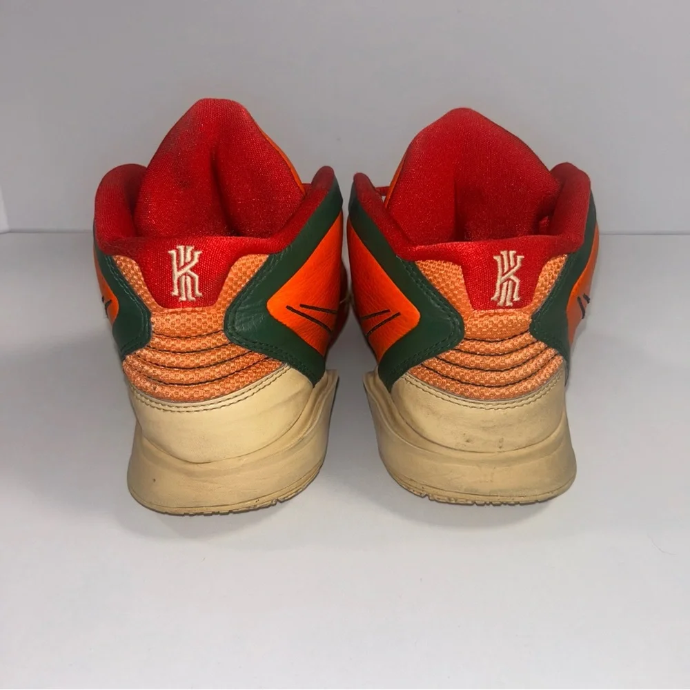 Nike Kyrie Infinity 1 World 1 People‎ Size 6.5Y Orange 2022 Basketball Sneakers